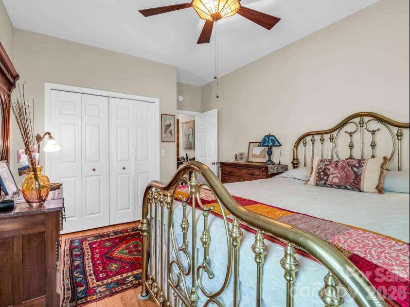 21 Kanuga Forest Drive, Hendersonville, NC 28739.  MLS# CAR4350082, YatesRealty ID 13208. 