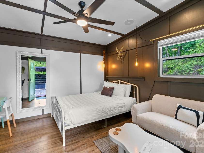 787 Ridge Road, Marion, NC 28752.  MLS# CAR4257578, YatesRealty ID 13209. MAC -charming Studio Bedroom with seating area
