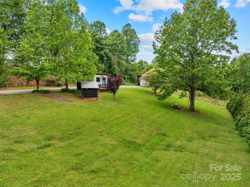 787 Ridge Road, Marion, NC 28752.  MLS# CAR4257578, YatesRealty ID 13209. Spacious Lot