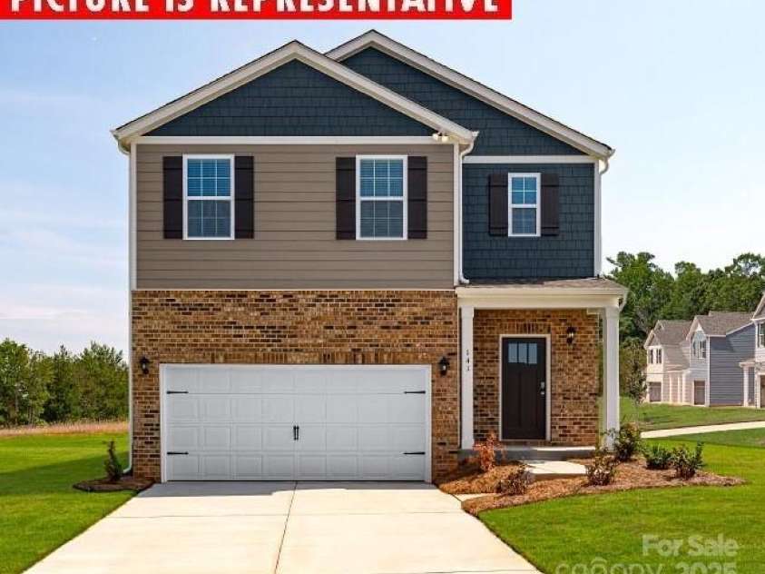 11205 Cardinal Creek Avenue, Charlotte, NC 28215.  MLS# CAR4224365, YatesRealty ID 1321. 