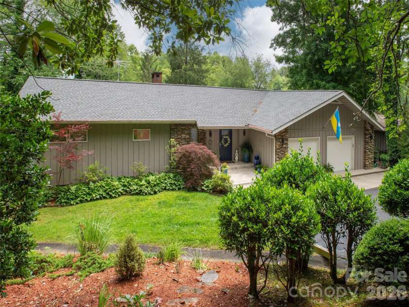 30 Fairway Drive, Etowah, NC 28729.  MLS# CAR4342625, YatesRealty ID 1321. Front exterior