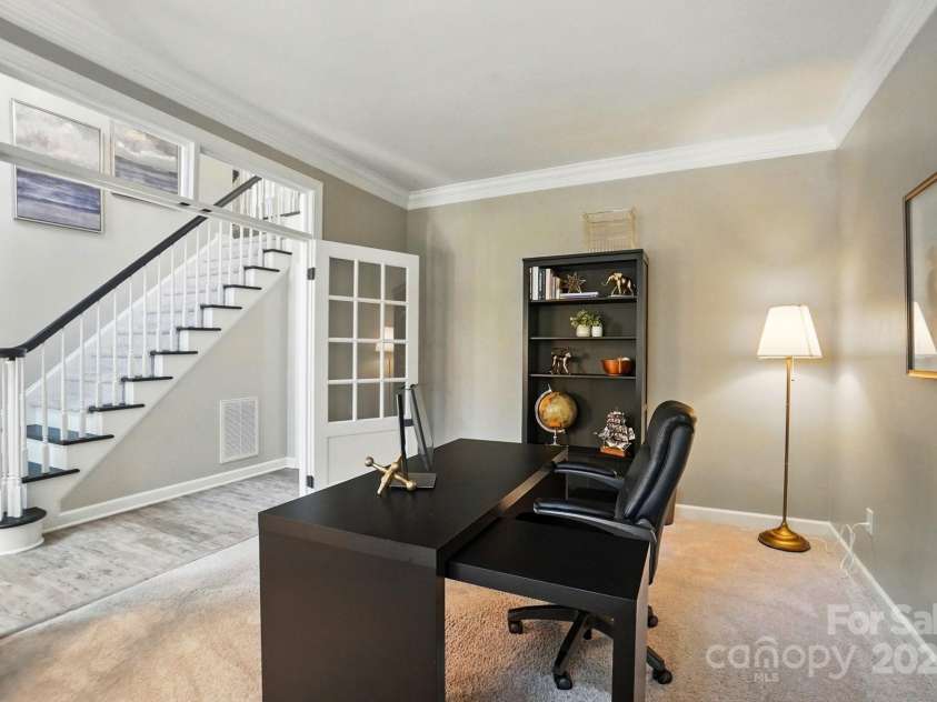 7722 Garnkirk Drive, Huntersville, NC 28078.  MLS# CAR4252536, YatesRealty ID 13210. 
