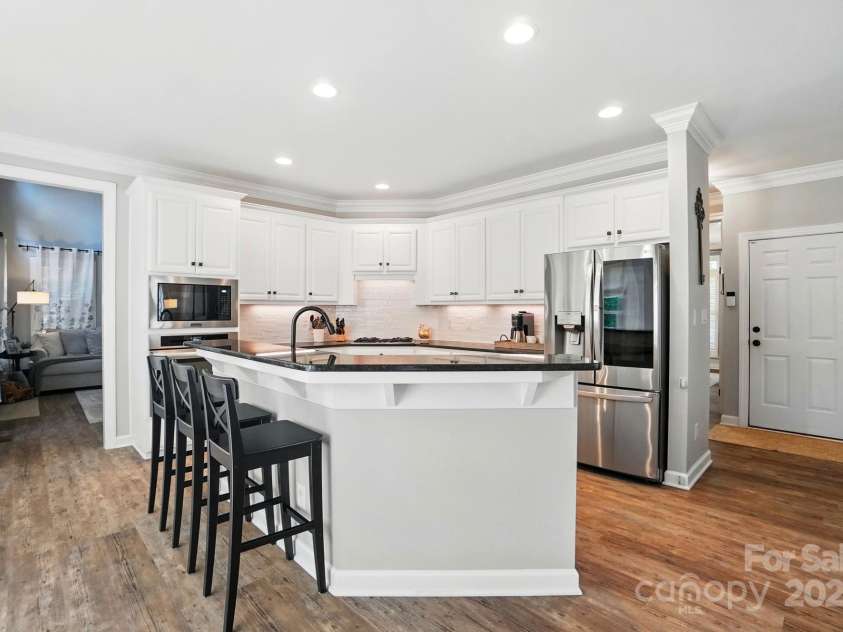 7722 Garnkirk Drive, Huntersville, NC 28078.  MLS# CAR4252536, YatesRealty ID 13210. 