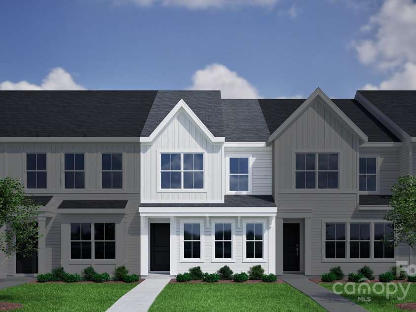 2906 Sloan Drive, Charlotte, NC 28208.  MLS# CAR4256688, YatesRealty ID 13211. 