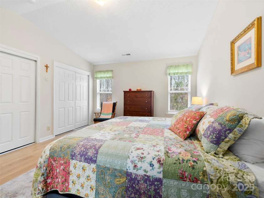 3901 Wood Duck Way, Hendersonville, NC 28792.  MLS# CAR4328986, YatesRealty ID 13213. 