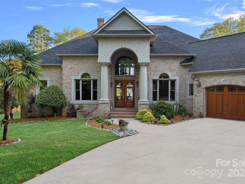 3917 Acacia Road, York, SC 29745.  MLS# CAR4216389, YatesRealty ID 13213. 