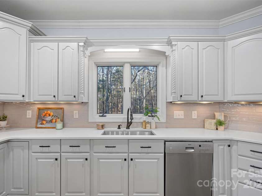 3917 Acacia Road, York, SC 29745.  MLS# CAR4216389, YatesRealty ID 13213. 