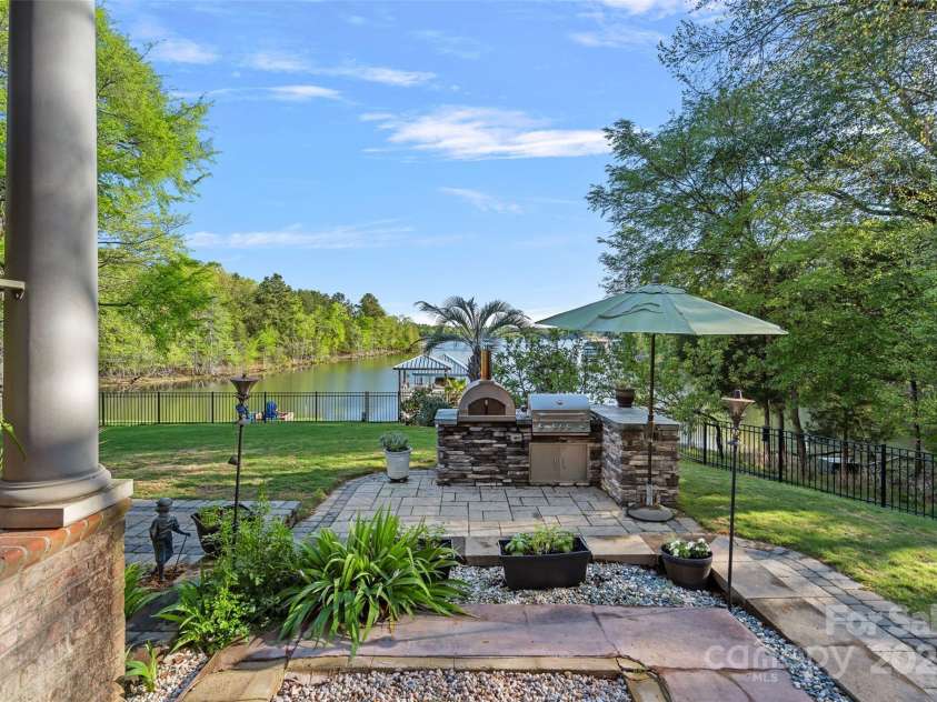 3917 Acacia Road, York, SC 29745.  MLS# CAR4216389, YatesRealty ID 13213. 