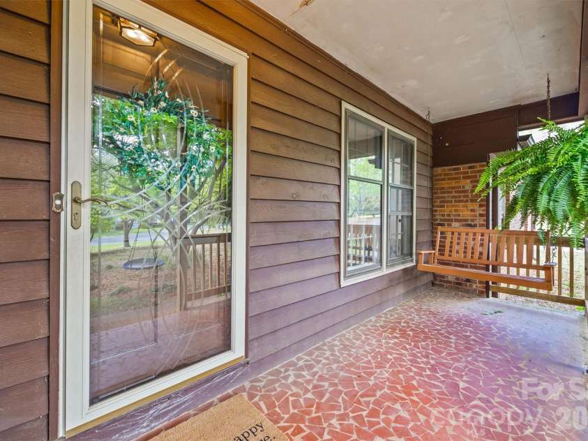 10035 Little Creek Road, Mint Hill, NC 28227.  MLS# CAR4364690, YatesRealty ID 13216. 