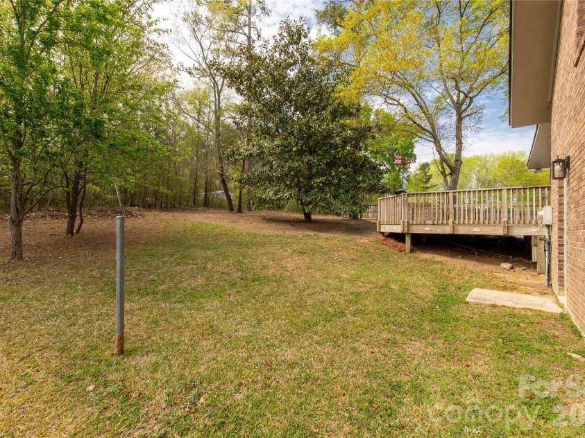 2220 Ross Cauthen Road, Lancaster, SC 29720.  MLS# CAR4362780, YatesRealty ID 13217. 