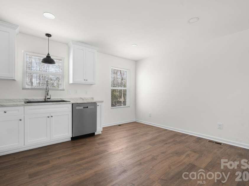 102 Kitchings Drive, Valdese, NC 28690.  MLS# CAR4363724, YatesRealty ID 13218. 