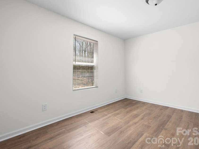 102 Kitchings Drive, Valdese, NC 28690.  MLS# CAR4363724, YatesRealty ID 13218. 