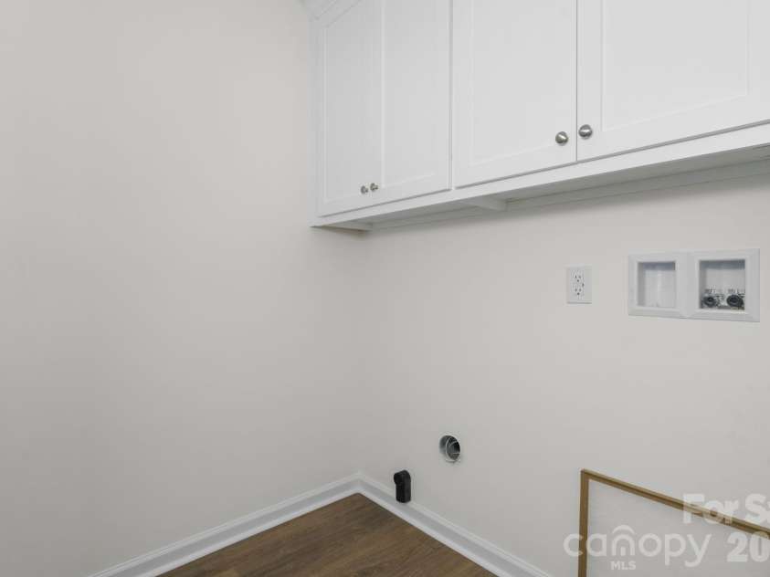 102 Kitchings Drive, Valdese, NC 28690.  MLS# CAR4363724, YatesRealty ID 13218. 