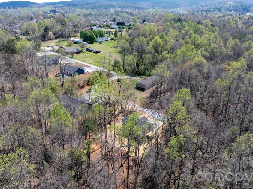 102 Kitchings Drive, Valdese, NC 28690.  MLS# CAR4363724, YatesRealty ID 13218. 
