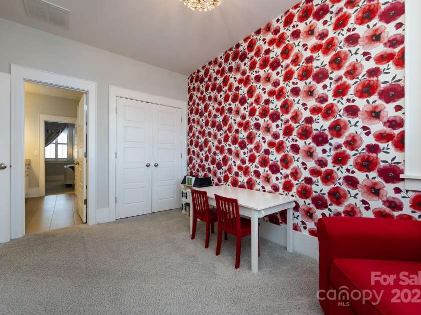 1550 Matthew McClure Circle, Davidson, NC 28036.  MLS# CAR4244106, YatesRealty ID 13218. Third bedroom shares the Jack and Jill bathroom