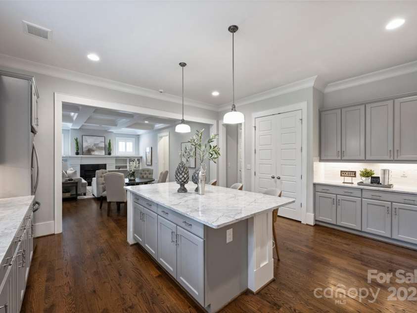 1550 Matthew Mcclure Circle, Davidson, NC 28036.  MLS# CAR4290666, YatesRealty ID 13218. 