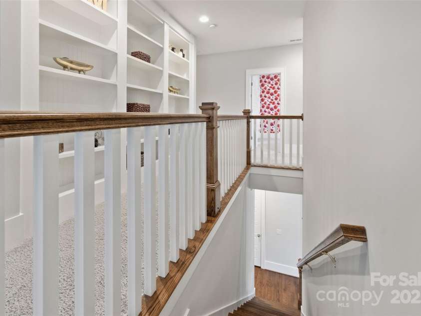 1550 Matthew Mcclure Circle, Davidson, NC 28036.  MLS# CAR4290666, YatesRealty ID 13218. 