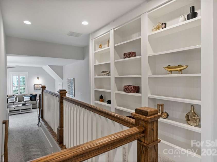 1550 Matthew Mcclure Circle, Davidson, NC 28036.  MLS# CAR4290666, YatesRealty ID 13218. 