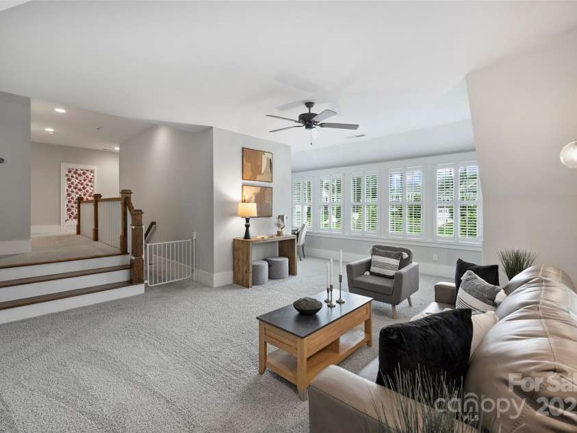 1550 Matthew Mcclure Circle, Davidson, NC 28036.  MLS# CAR4290666, YatesRealty ID 13218. 