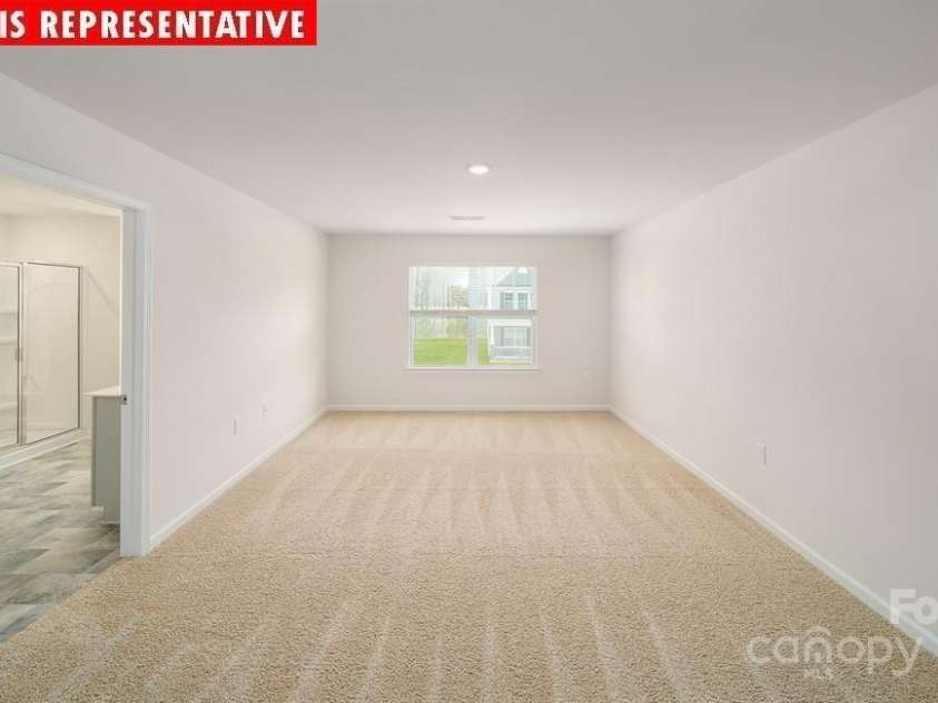 11123 Cardinal Creek Avenue, Charlotte, NC 28215.  MLS# CAR4221240, YatesRealty ID 1322. 