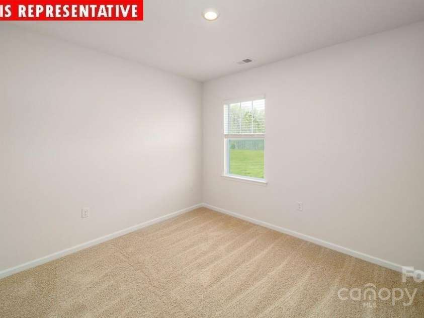 11123 Cardinal Creek Avenue, Charlotte, NC 28215.  MLS# CAR4221240, YatesRealty ID 1322. 