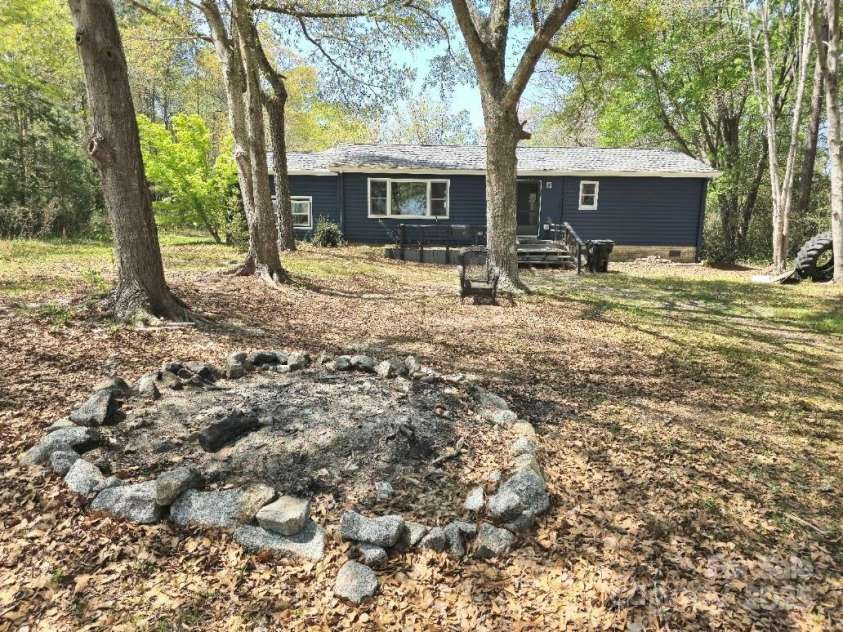 2169 Stone Chimney Road, Supply, NC 28462.  MLS# CAR4250982, YatesRealty ID 1322. 