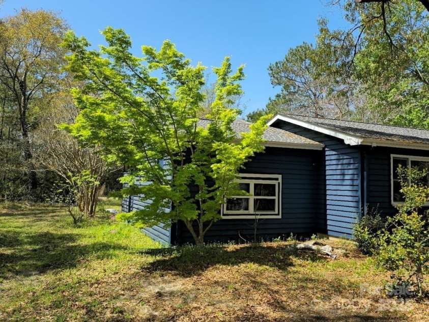 2169 Stone Chimney Road, Supply, NC 28462.  MLS# CAR4250982, YatesRealty ID 1322. 