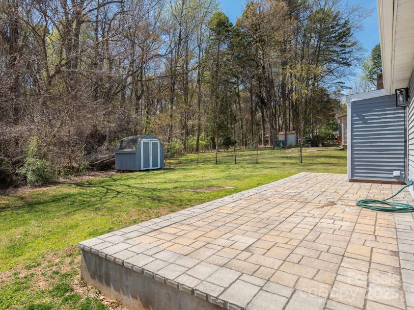 8432 Strider Drive, Charlotte, NC 28212.  MLS# CAR4240167, YatesRealty ID 13220. 