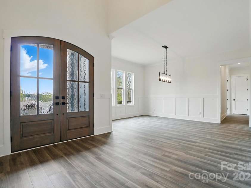 149 Shady Cove Road, Troutman, NC 28166.  MLS# CAR4252387, YatesRealty ID 13223. Step into the open floor plan