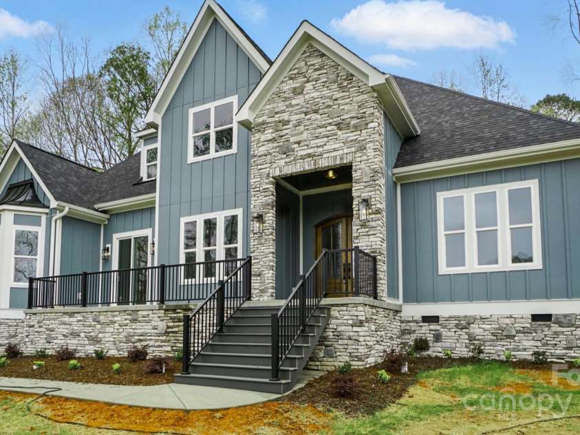 149 Shady Cove Road, Troutman, NC 28166.  MLS# CAR4252387, YatesRealty ID 13223. Stunning custom new build!