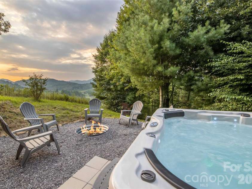 348 Dandelion Lane, Burnsville, NC 28714.  MLS# CAR4340112, YatesRealty ID 13223. View from deck 