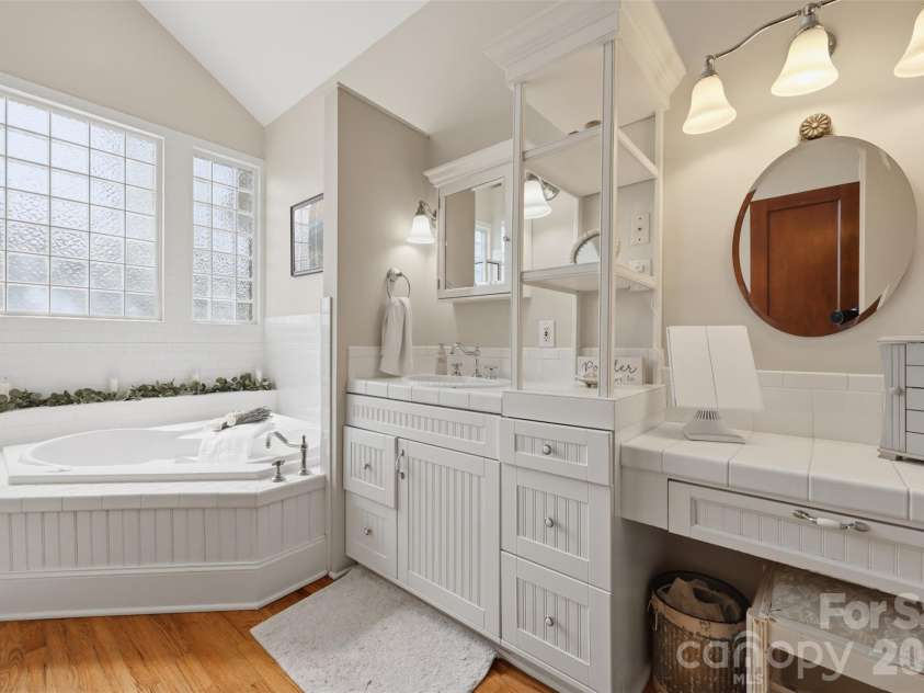 8 Vance Street, Lexington, NC 27292.  MLS# CAR4369214, YatesRealty ID 13224. Two vanities