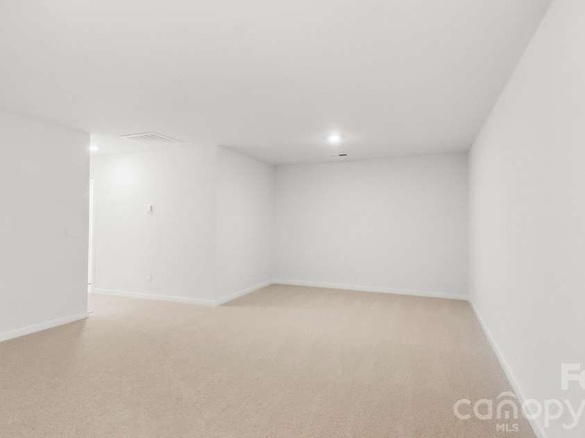 117 Sugg Trail, Weaverville, NC 28787.  MLS# CAR4258317, YatesRealty ID 13228. 