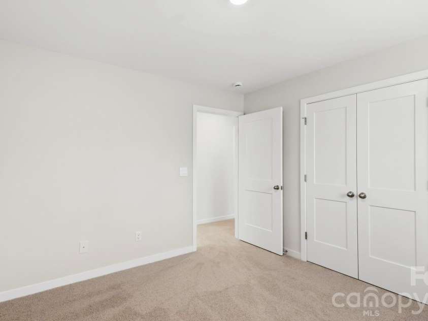 117 Sugg Trail, Weaverville, NC 28787.  MLS# CAR4258317, YatesRealty ID 13228. 
