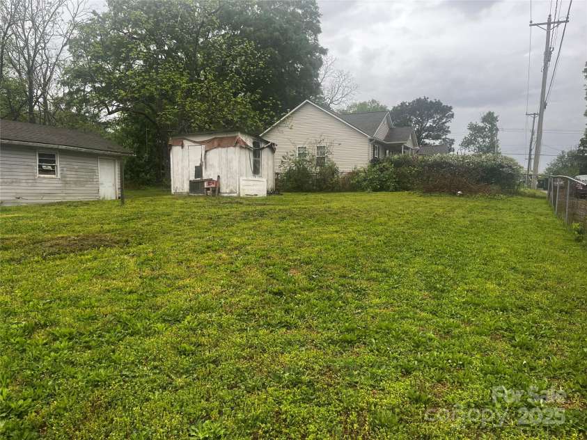 229 Jones Avenue, Rock Hill, SC 29730.  MLS# CAR4243981, YatesRealty ID 13228. Large Lot