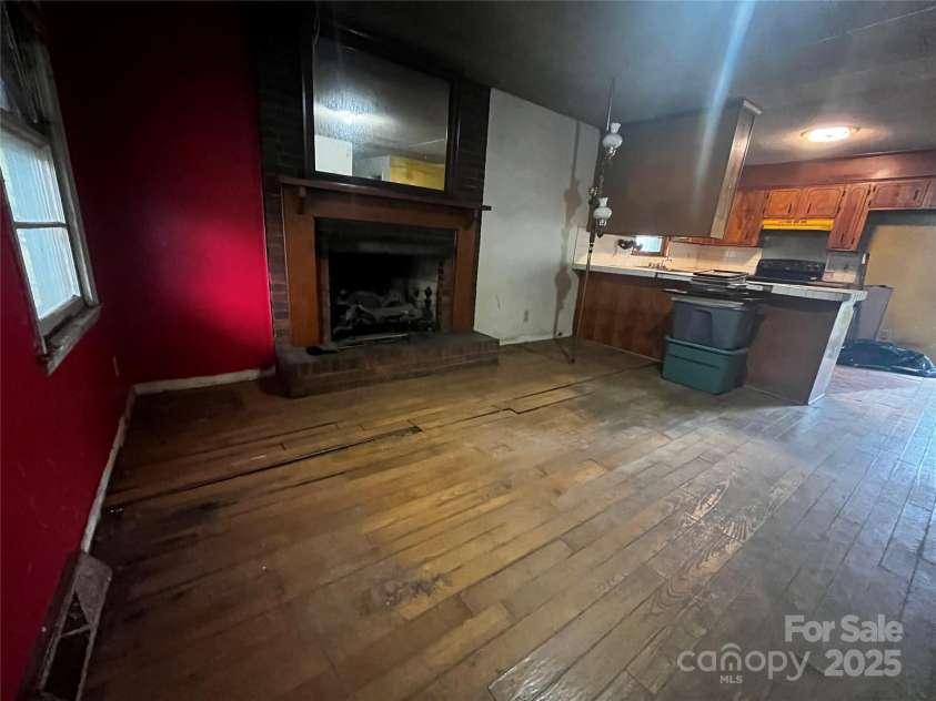 229 Jones Avenue, Rock Hill, SC 29730.  MLS# CAR4243981, YatesRealty ID 13228. Living Room
