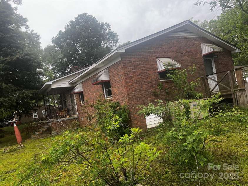 229 Jones Avenue, Rock Hill, SC 29730.  MLS# CAR4243981, YatesRealty ID 13228. Side