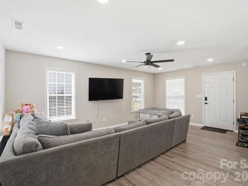 4964 Aldersbrook Drive, Monroe, NC 28110.  MLS# CAR4365877, YatesRealty ID 13230. 