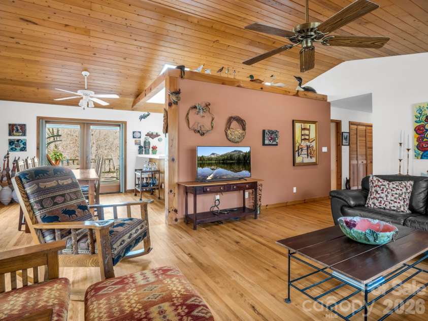 780 Rixhaven Drive, Saluda, NC 28773.  MLS# CAR4360705, YatesRealty ID 13231. 