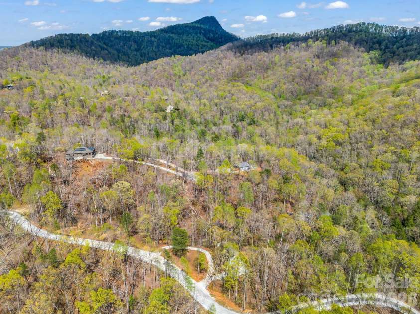 780 Rixhaven Drive, Saluda, NC 28773.  MLS# CAR4360705, YatesRealty ID 13231. Blue Ridge Escape