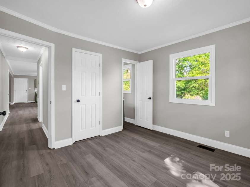 106 Borders Road, Shelby, NC 28152.  MLS# CAR4250942, YatesRealty ID 13232. 