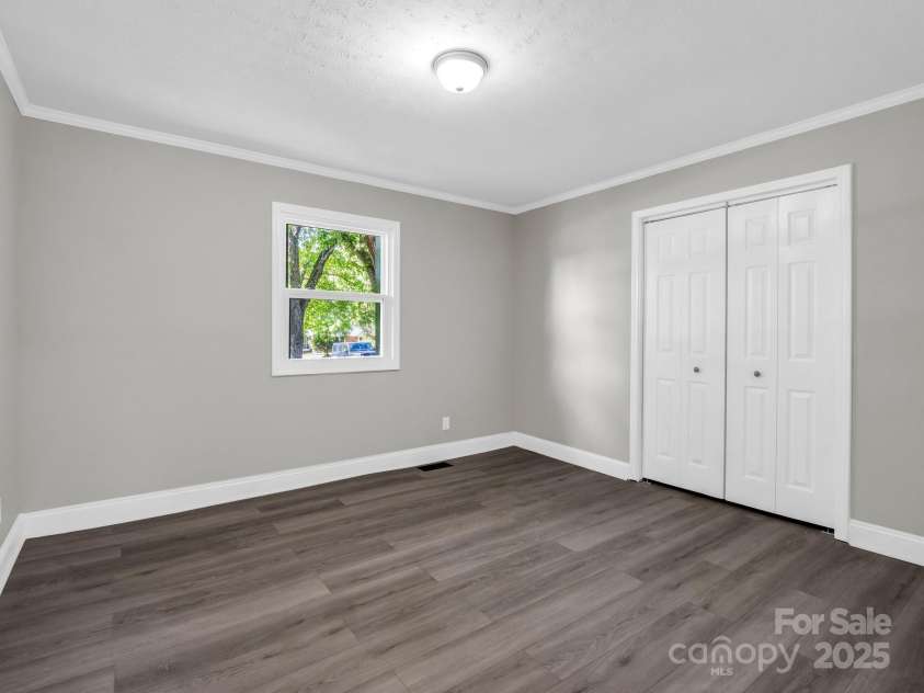 106 Borders Road, Shelby, NC 28152.  MLS# CAR4250942, YatesRealty ID 13232. 