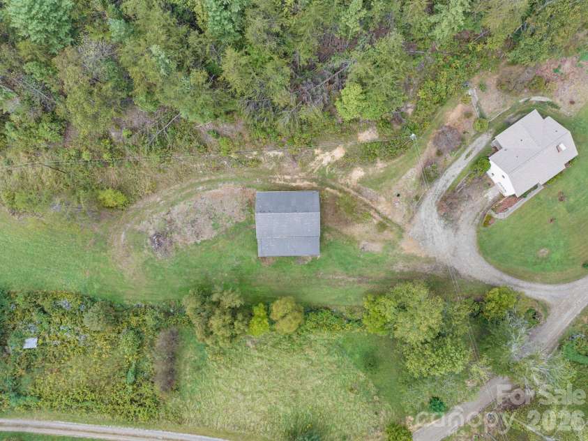 25 Mezzo Cove, Asheville, NC 28804.  MLS# CAR4308363, YatesRealty ID 13232. 
