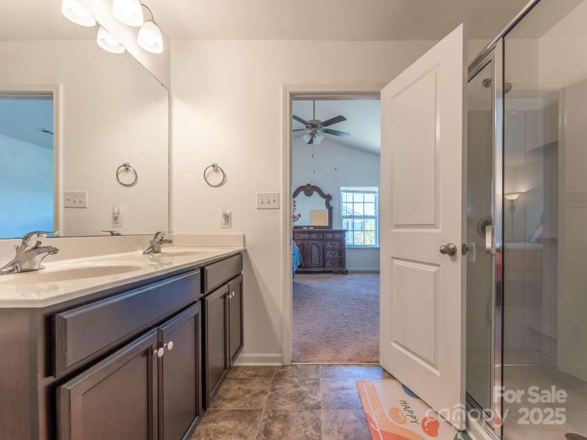 1239 Kent Downs Avenue, Concord, NC 28027.  MLS# CAR4316095, YatesRealty ID 13233. 