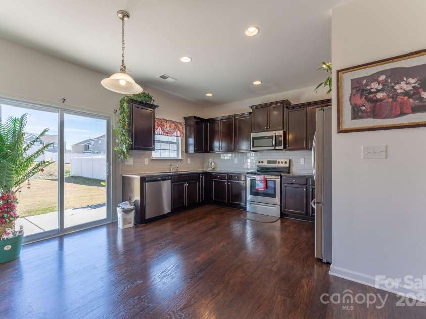 1239 Kent Downs Avenue, Concord, NC 28027.  MLS# CAR4316095, YatesRealty ID 13233. 