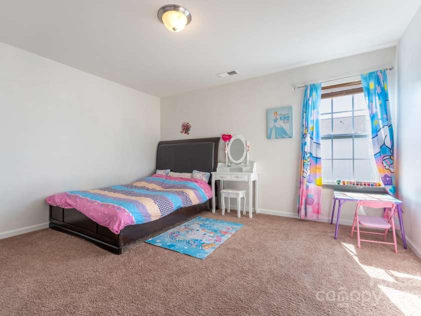 1239 Kent Downs Avenue, Concord, NC 28027.  MLS# CAR4316095, YatesRealty ID 13233. 