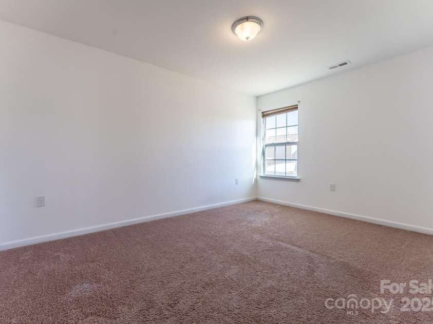 1239 Kent Downs Avenue, Concord, NC 28027.  MLS# CAR4316095, YatesRealty ID 13233. 