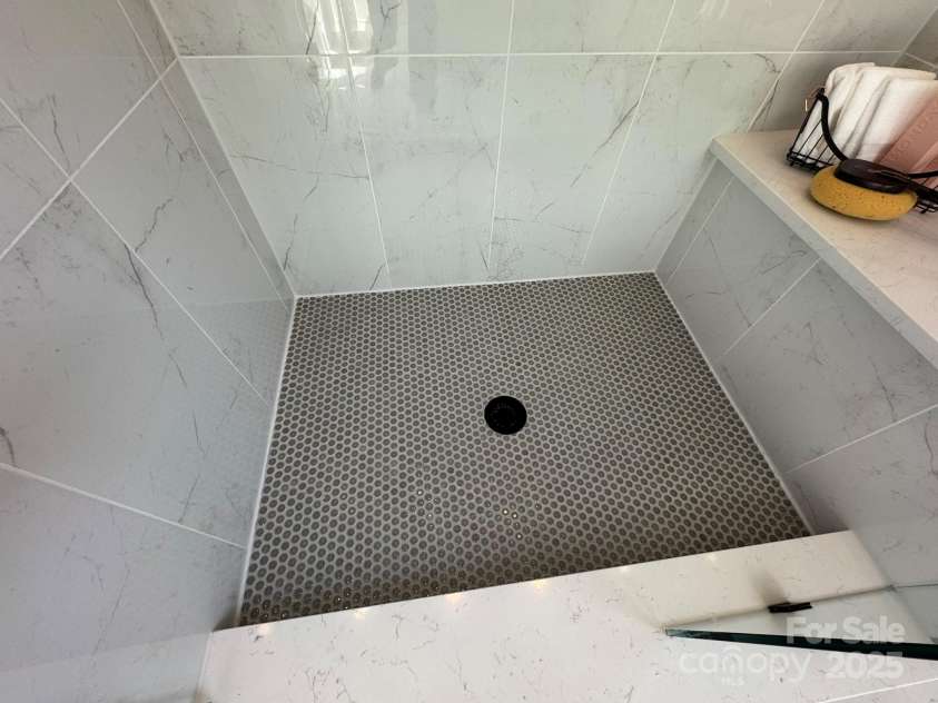 4314 Morning Mist Drive, Sherrills Ford, NC 28673.  MLS# CAR4104603, YatesRealty ID 13236. 