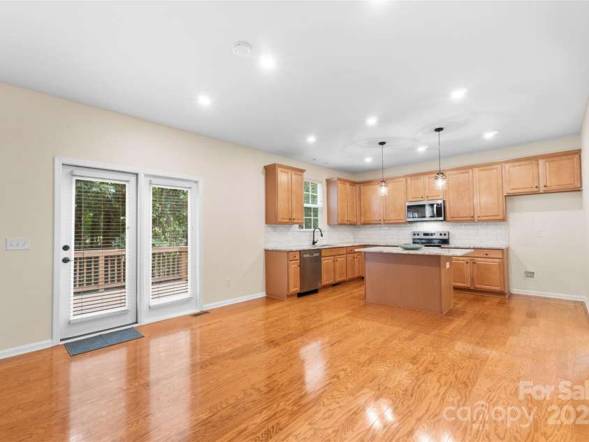 1043 Boxelder Lane, Charlotte, NC 28262.  MLS# CAR4290214, YatesRealty ID 13237. 