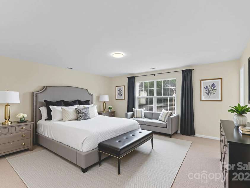 1043 Boxelder Lane, Charlotte, NC 28262.  MLS# CAR4290214, YatesRealty ID 13237. Virtually Staged Primary